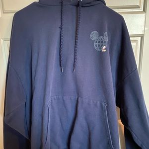 Walt Disney World blue sweatshirt
